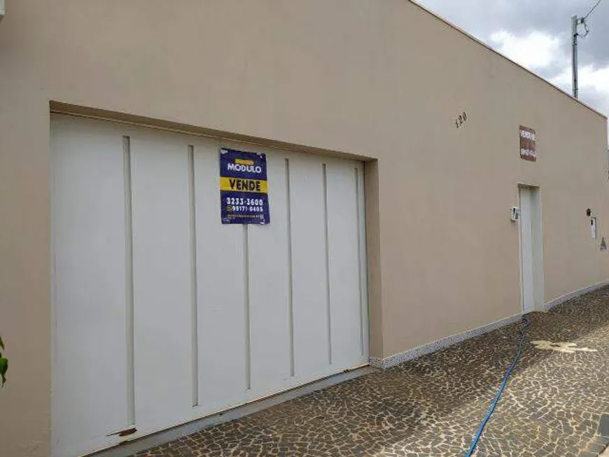 Foto 1 de Casa com 3 Quartos à venda, 140m² em Santa Rosa, Uberlândia