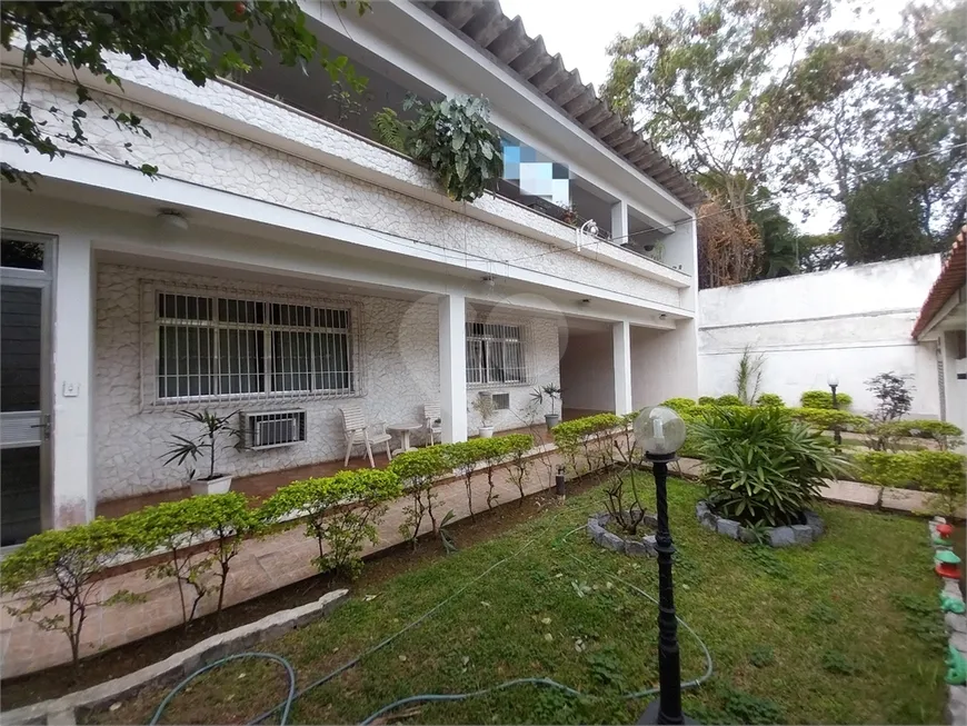Foto 1 de Casa com 6 Quartos à venda, 203m² em São Francisco, Niterói