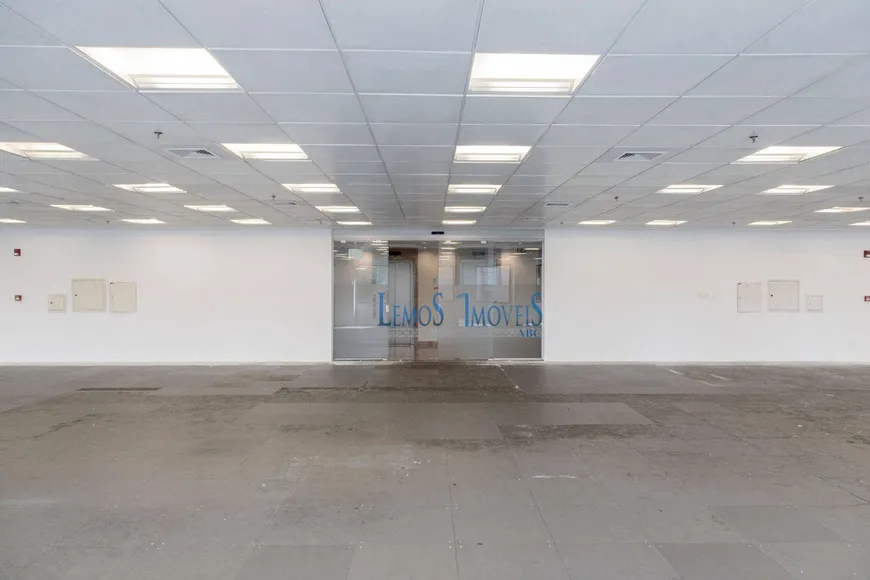 Foto 1 de Sala Comercial para alugar, 597m² em Granja Julieta, São Paulo