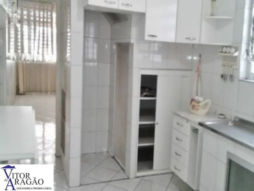 Foto 1 de Sobrado com 6 Quartos para alugar, 350m² em Santa Teresinha, São Paulo