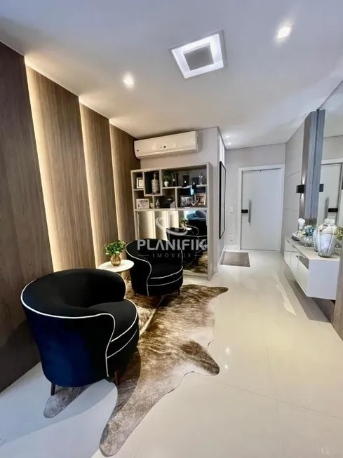Foto 1 de Apartamento com 3 Quartos à venda, 140m² em Centro, Brusque