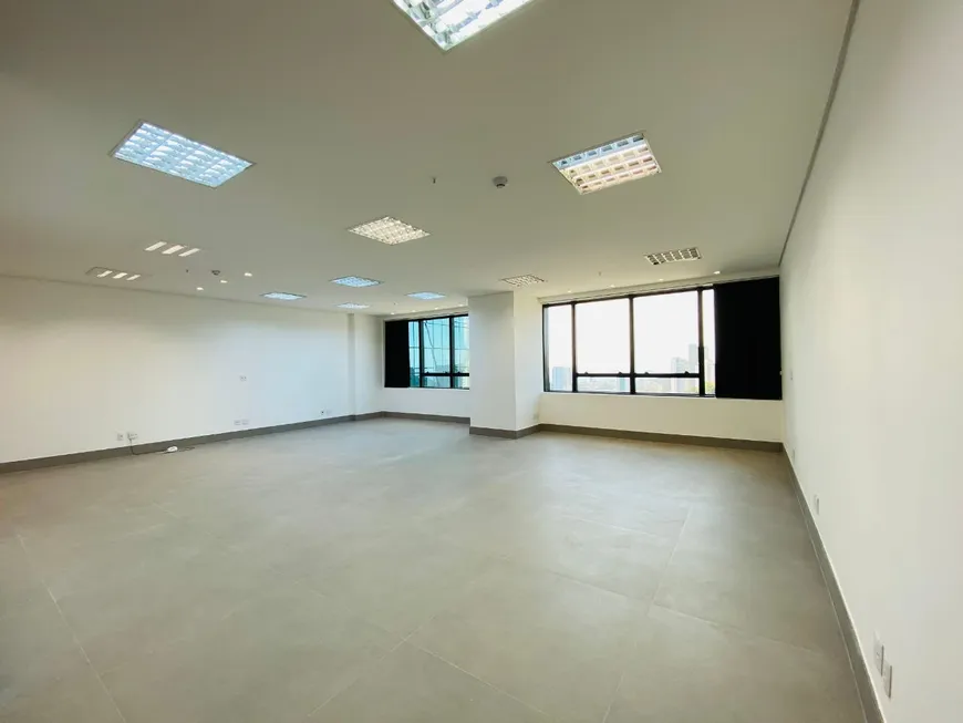 Foto 1 de Sala Comercial à venda, 100m² em Vila da Serra, Nova Lima