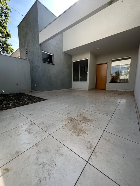 Foto 1 de Casa com 2 Quartos à venda, 74m² em Jardim Novo Centro, Paiçandu