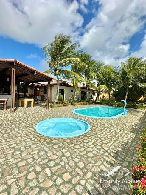 Foto 1 de Casa com 6 Quartos à venda, 300m² em Praia de Tabatinga, Nísia Floresta