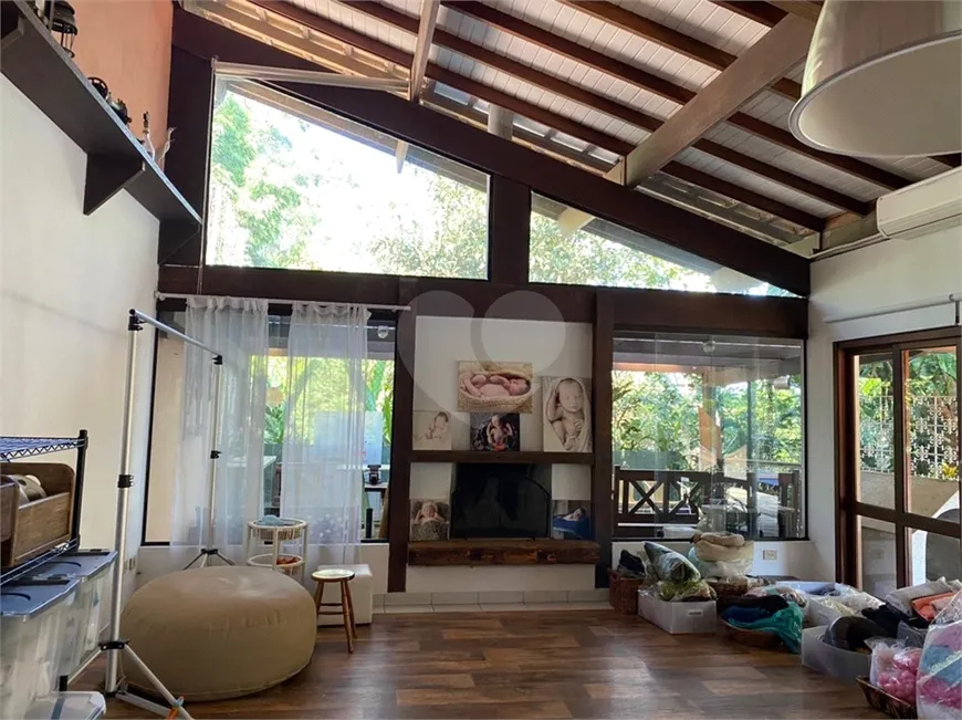 Foto 1 de Casa de Condomínio com 3 Quartos à venda, 750m² em Parque Primavera, Carapicuíba