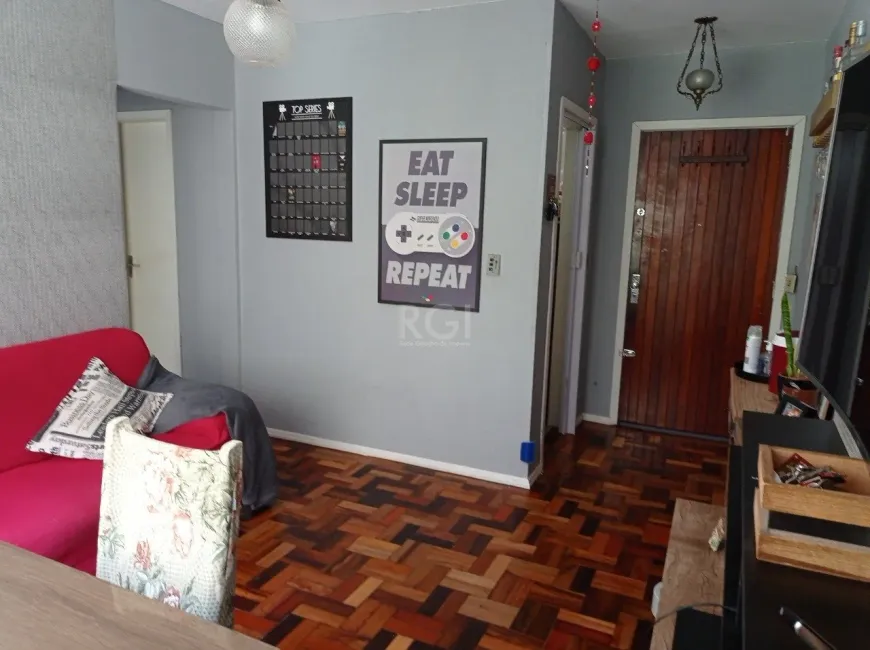 Foto 1 de Apartamento com 2 Quartos à venda, 54m² em Cristal, Porto Alegre