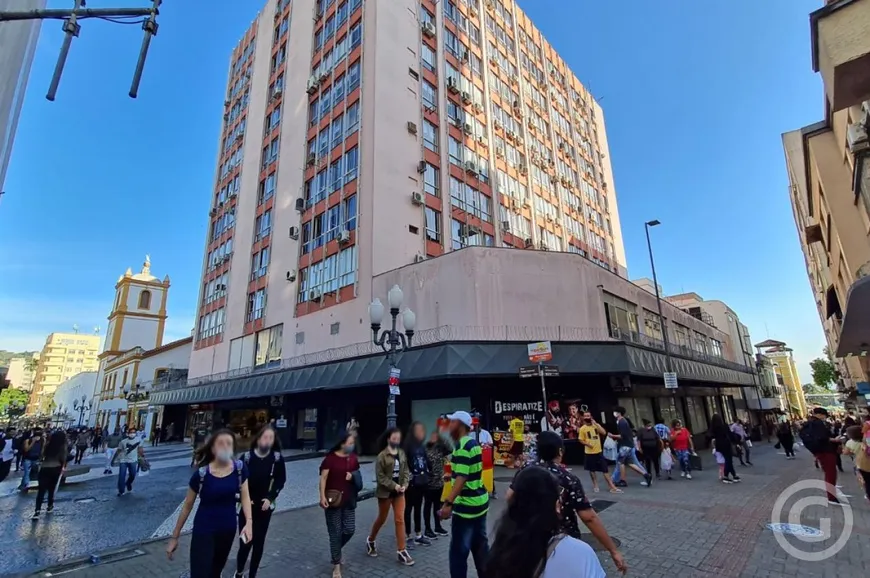 Foto 1 de Sala Comercial para alugar, 56m² em Centro, Florianópolis