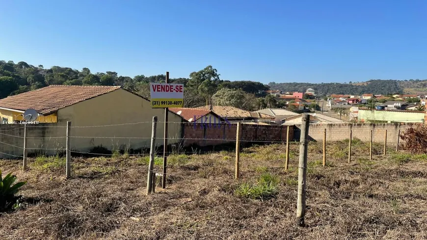 Foto 1 de Lote/Terreno à venda, 360m² em , Florestal