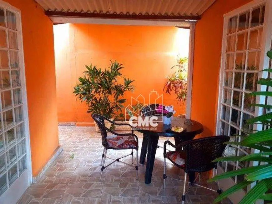 Foto 1 de Casa com 3 Quartos à venda, 210m² em CPA II, Cuiabá