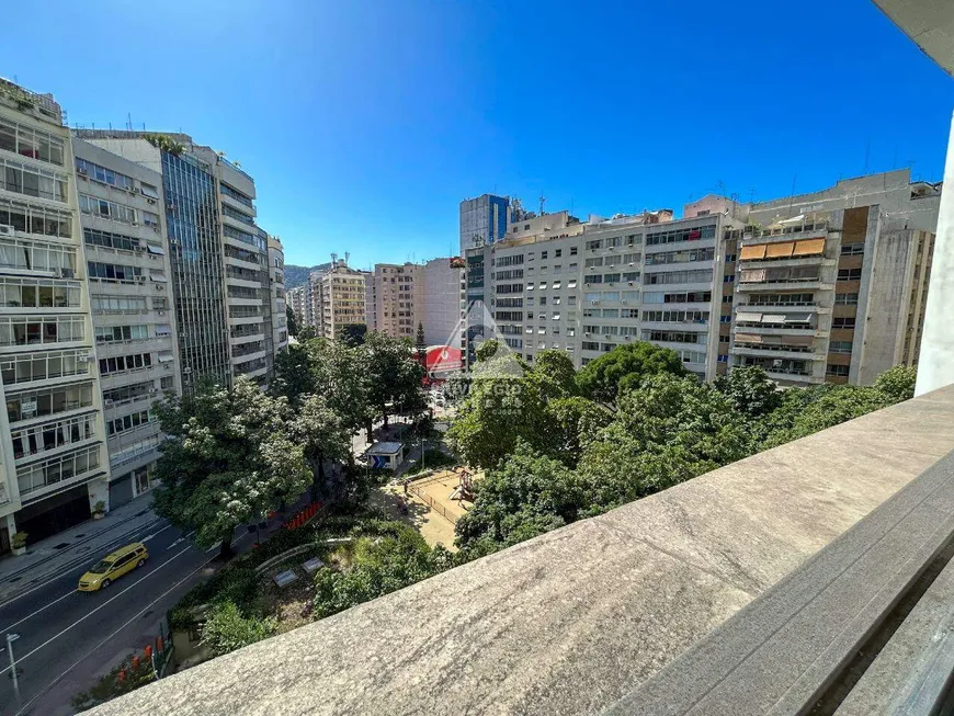 Foto 1 de Apartamento com 4 Quartos à venda, 246m² em Copacabana, Rio de Janeiro