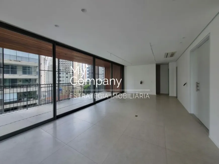 Foto 1 de Apartamento com 3 Quartos para alugar, 167m² em Vila Nova Conceição, São Paulo