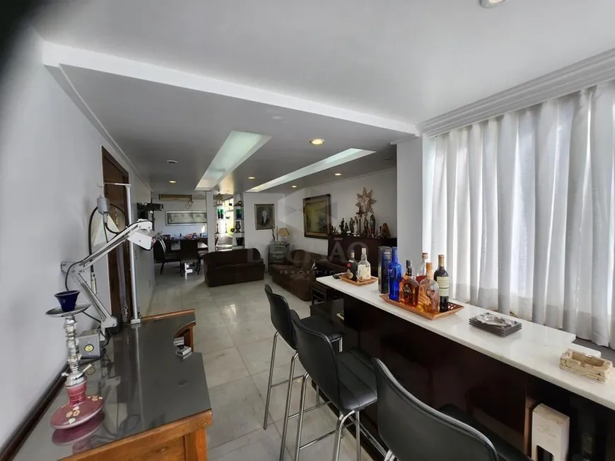Foto 1 de Apartamento com 4 Quartos à venda, 137m² em Sion, Belo Horizonte