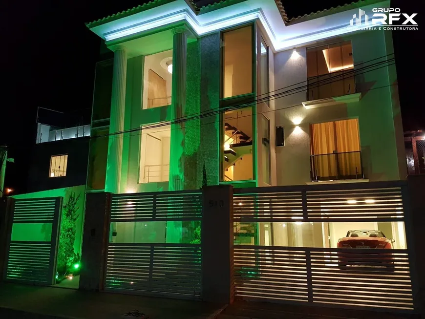 Foto 1 de Casa com 4 Quartos à venda, 526m² em Camboinhas, Niterói