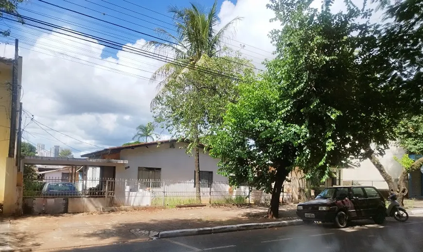 Foto 1 de Lote/Terreno à venda, 558m² em Zona 08, Maringá