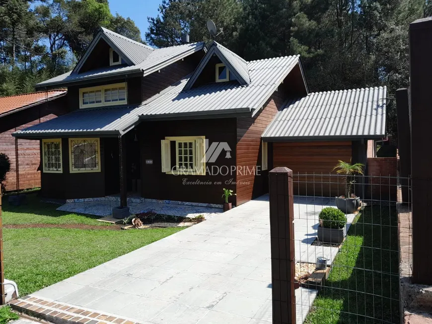 Foto 1 de Casa com 4 Quartos à venda, 177m² em Mato Queimado, Gramado