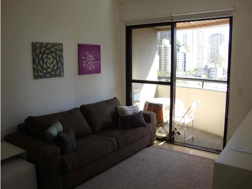 Foto 1 de Apartamento com 1 Quarto para alugar, 35m² em Vila Suzana, São Paulo