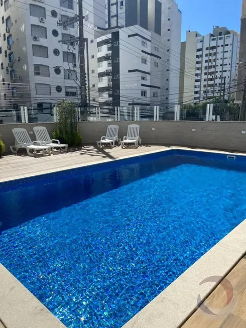 Foto 1 de Apartamento com 4 Quartos à venda, 154m² em Agronômica, Florianópolis