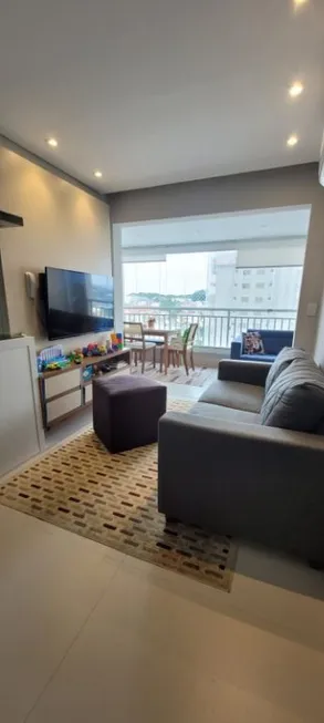 Foto 1 de Apartamento com 2 Quartos à venda, 74m² em Parque São Domingos, São Paulo