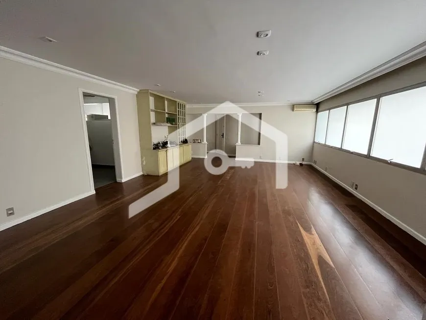 Foto 1 de Apartamento com 3 Quartos para venda ou aluguel, 271m² em Jardim Paulista, São Paulo