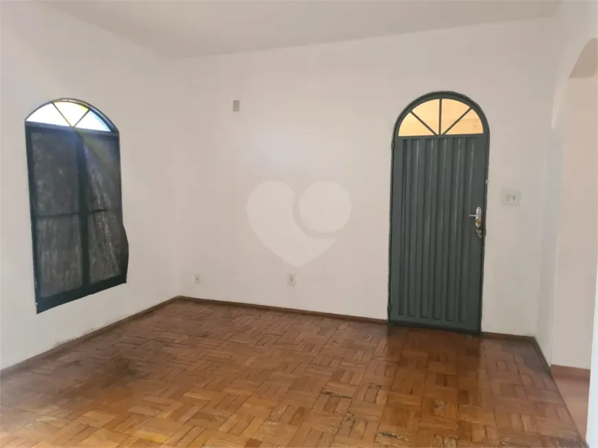 Foto 1 de Casa com 2 Quartos à venda, 159m² em Vila Sao Jose, São Carlos