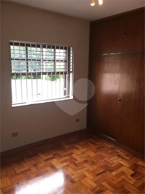 Foto 1 de Casa com 2 Quartos à venda, 108m² em Jardim Triangulo, Taboão da Serra