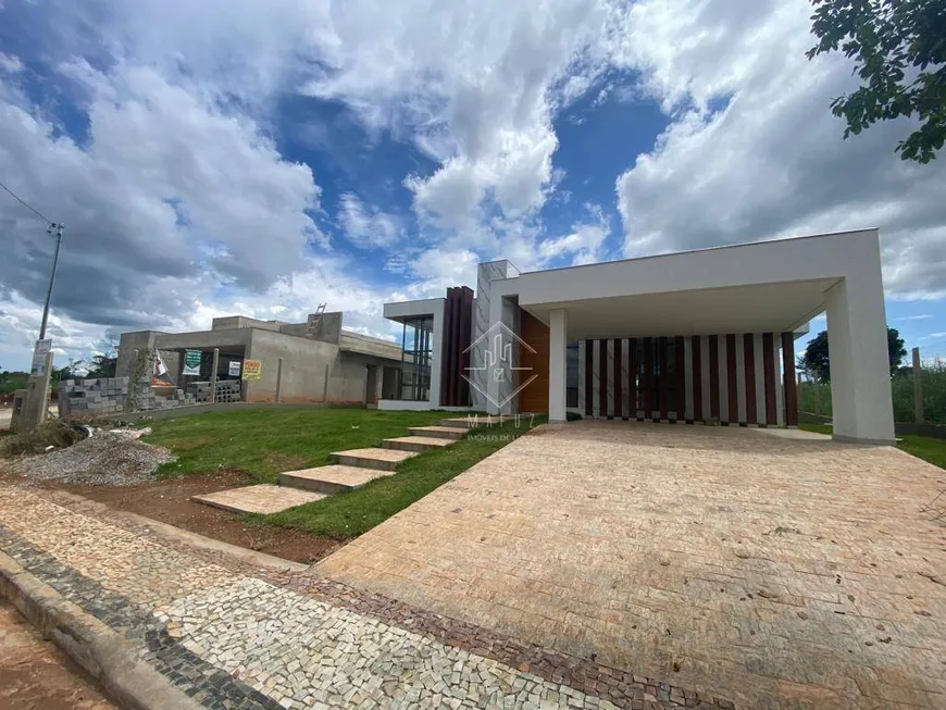 Foto 1 de Casa de Condomínio com 4 Quartos à venda, 322m² em Santos Dumont, Lagoa Santa