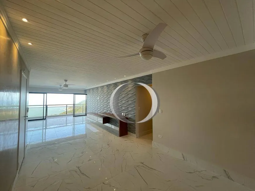 Foto 1 de Apartamento com 3 Quartos à venda, 160m² em Balneário Praia do Pernambuco, Guarujá