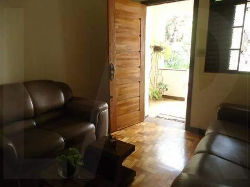 Foto 1 de Casa com 2 Quartos à venda, 178m² em Padre Eustáquio, Belo Horizonte