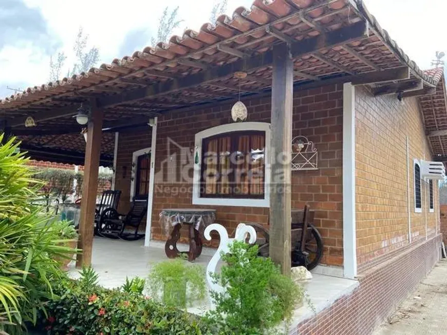 Foto 1 de Casa com 3 Quartos à venda, 170m² em Jardim Santana, Gravatá