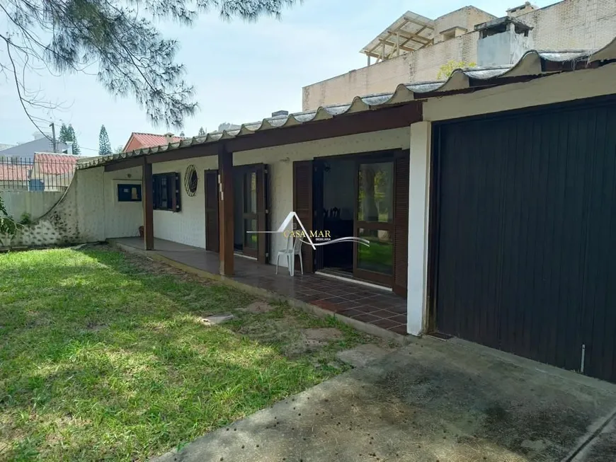 Foto 1 de Casa com 3 Quartos à venda, 120m² em Praia Grande, Torres