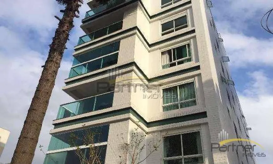 Foto 1 de Cobertura com 4 Quartos à venda, 335m² em Vila Izabel, Curitiba