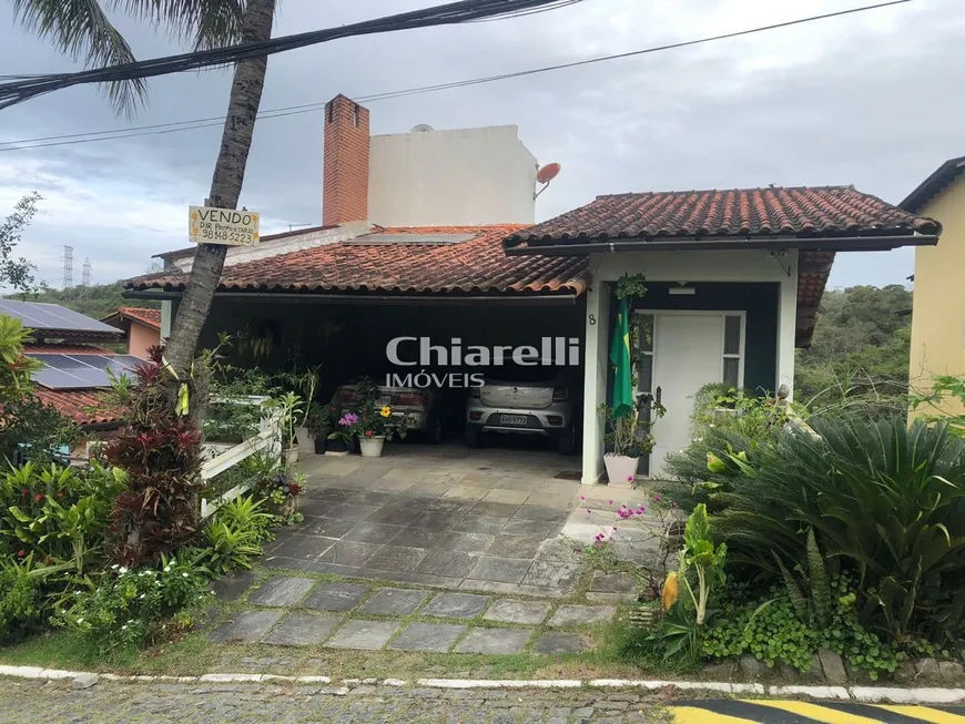 Foto 1 de Casa com 3 Quartos à venda, 208m² em Pendotiba, Niterói