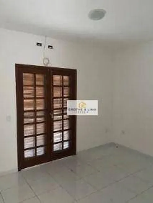 Foto 1 de Sobrado com 3 Quartos à venda, 110m² em Residencial Bosque dos Ipês, São José dos Campos