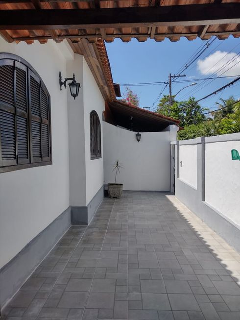 Foto 1 de Casa com 2 Quartos à venda, 74m² em Cascadura, Rio de Janeiro