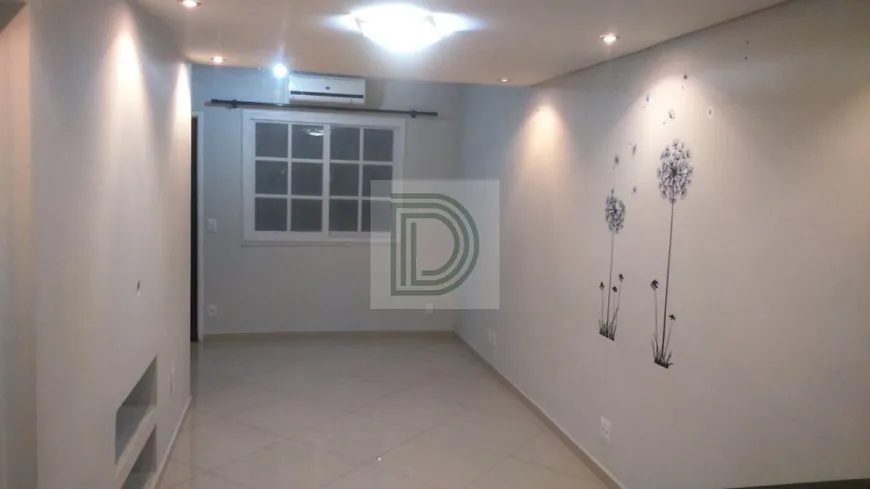 Foto 1 de Casa de Condomínio com 2 Quartos à venda, 80m² em Granja Viana, Cotia