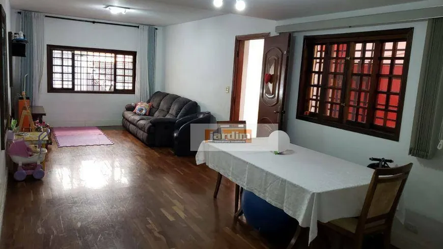 Foto 1 de Sobrado com 3 Quartos à venda, 160m² em Vila Marlene, São Bernardo do Campo