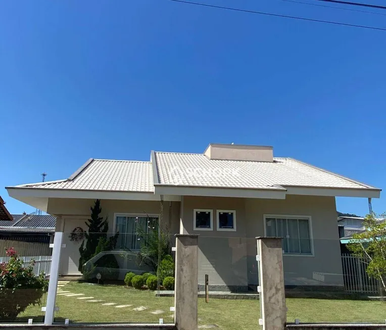 Foto 1 de Casa com 2 Quartos à venda, 145m² em Glória, Rodeio