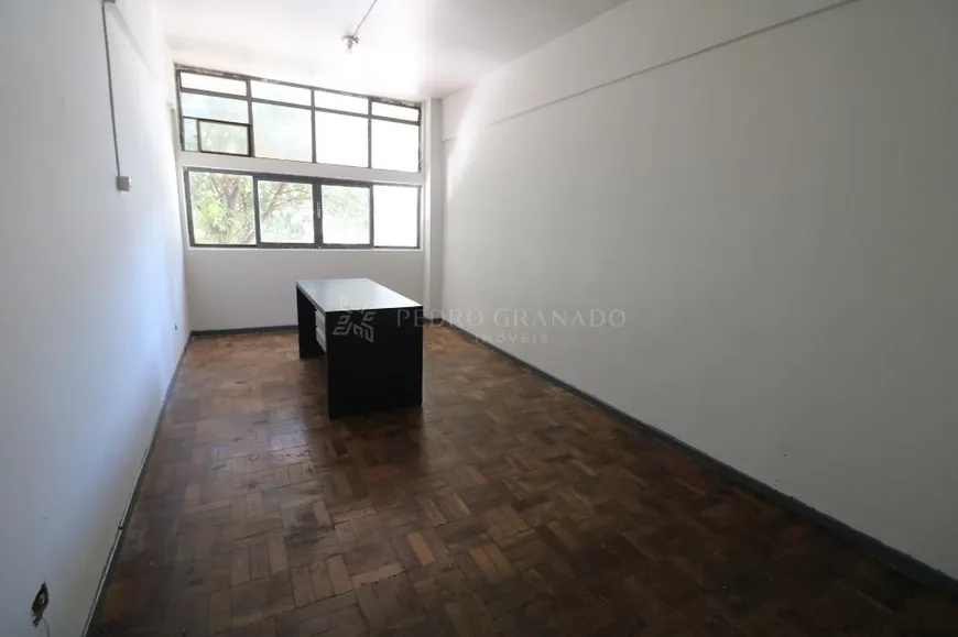 Foto 1 de Ponto Comercial para alugar, 21m² em Centro, Maringá