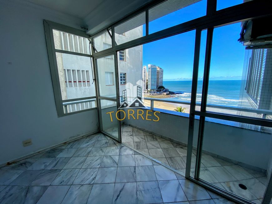 Foto 1 de Apartamento com 4 Quartos para alugar, 140m² em Praia das Pitangueiras, Guarujá