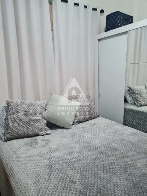 Foto 1 de Apartamento com 1 Quarto à venda, 32m² em Botafogo, Rio de Janeiro