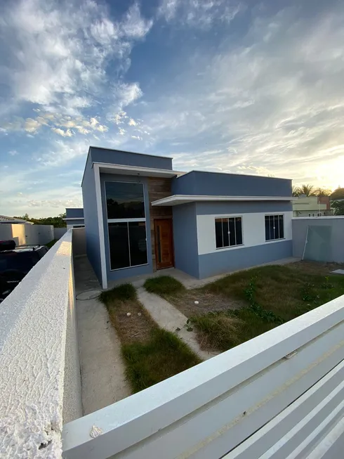 Foto 1 de Casa com 3 Quartos à venda, 72m² em Enseada das Gaivotas, Rio das Ostras