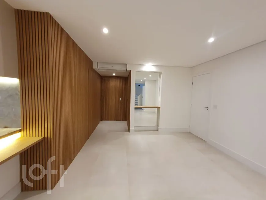 Foto 1 de Apartamento com 3 Quartos à venda, 170m² em Itaim Bibi, São Paulo