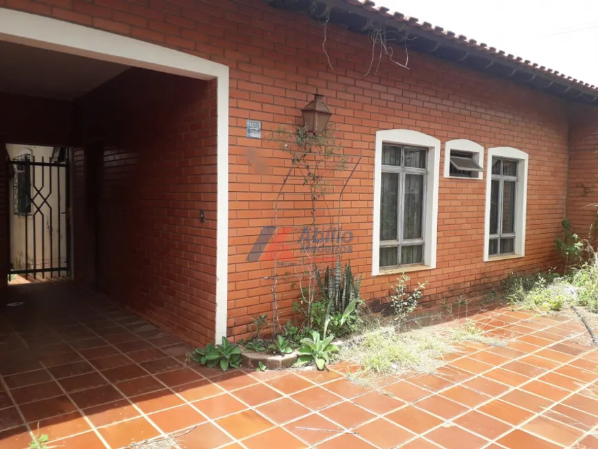 Foto 1 de Casa com 3 Quartos à venda, 230m² em Jardim Londrilar, Londrina