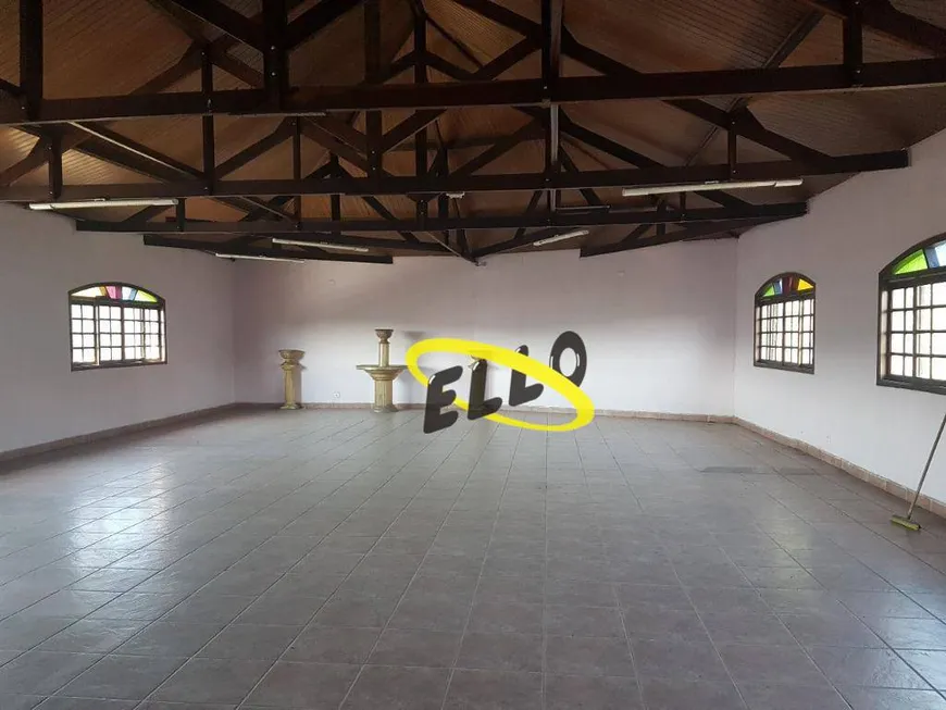 Foto 1 de Ponto Comercial para alugar, 300m² em Granja Viana, Cotia