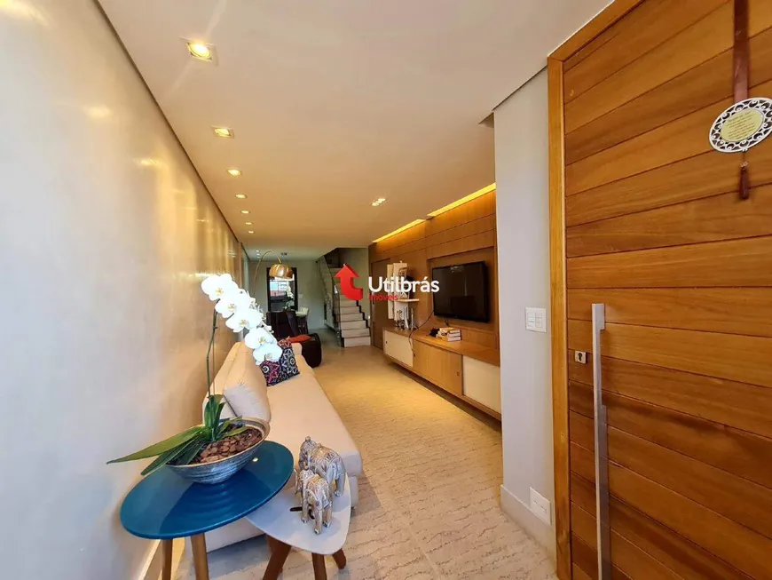Foto 1 de Casa com 3 Quartos à venda, 260m² em Pompéia, Belo Horizonte