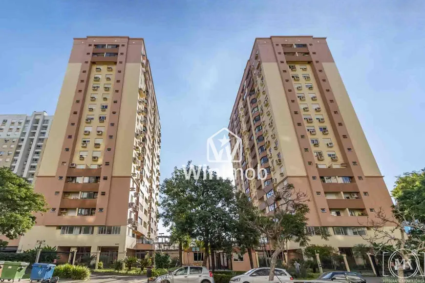 Foto 1 de Apartamento com 3 Quartos à venda, 88m² em Vila Ipiranga, Porto Alegre