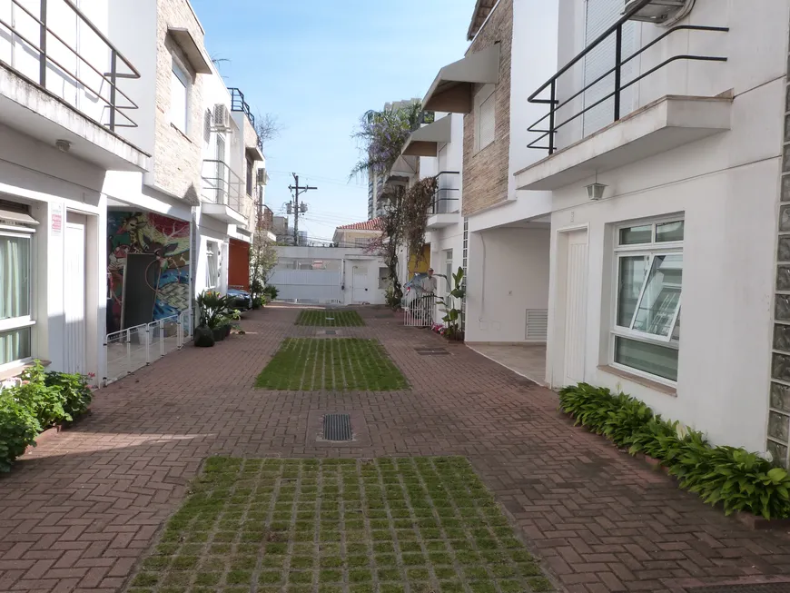 Foto 1 de Casa de Condomínio com 3 Quartos à venda, 121m² em Vila Inah, São Paulo