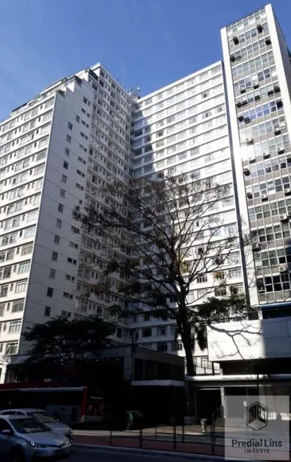 Foto 1 de Apartamento com 3 Quartos para alugar, 82m² em Bela Vista, São Paulo