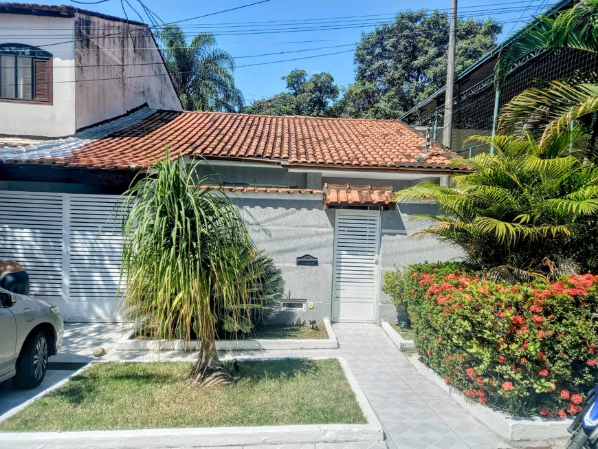 Foto 1 de Casa de Condomínio com 2 Quartos à venda, 80m² em Freguesia- Jacarepaguá, Rio de Janeiro
