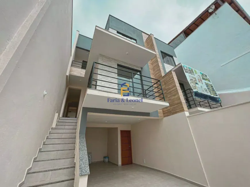 Foto 1 de Casa com 3 Quartos à venda, 200m² em Martelos, Juiz de Fora